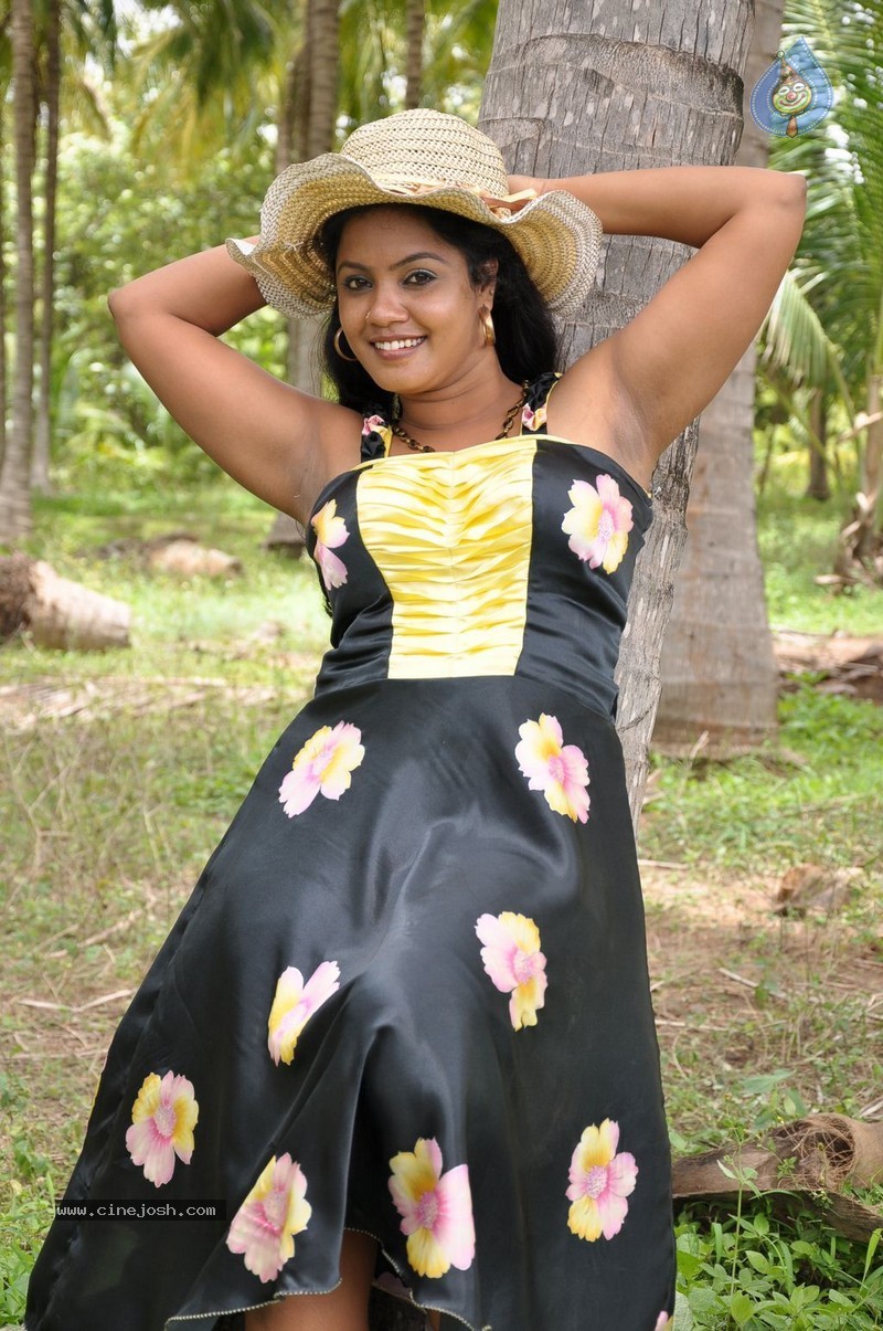 Kalakattam Tamil Movie Gallery - 39 / 45 photos