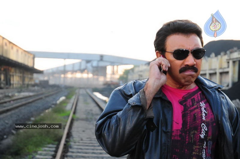 Kalavaram Tamil Movie Stills - 35 / 46 photos