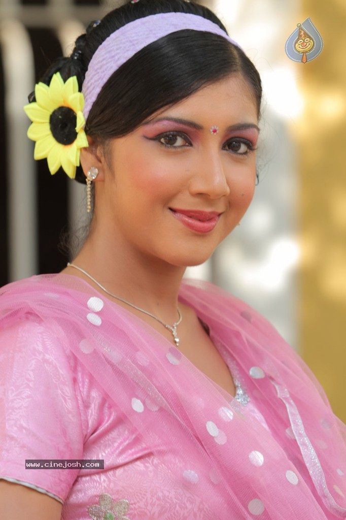 Kallapetty Tamil Movie Stills - 10 / 82 photos