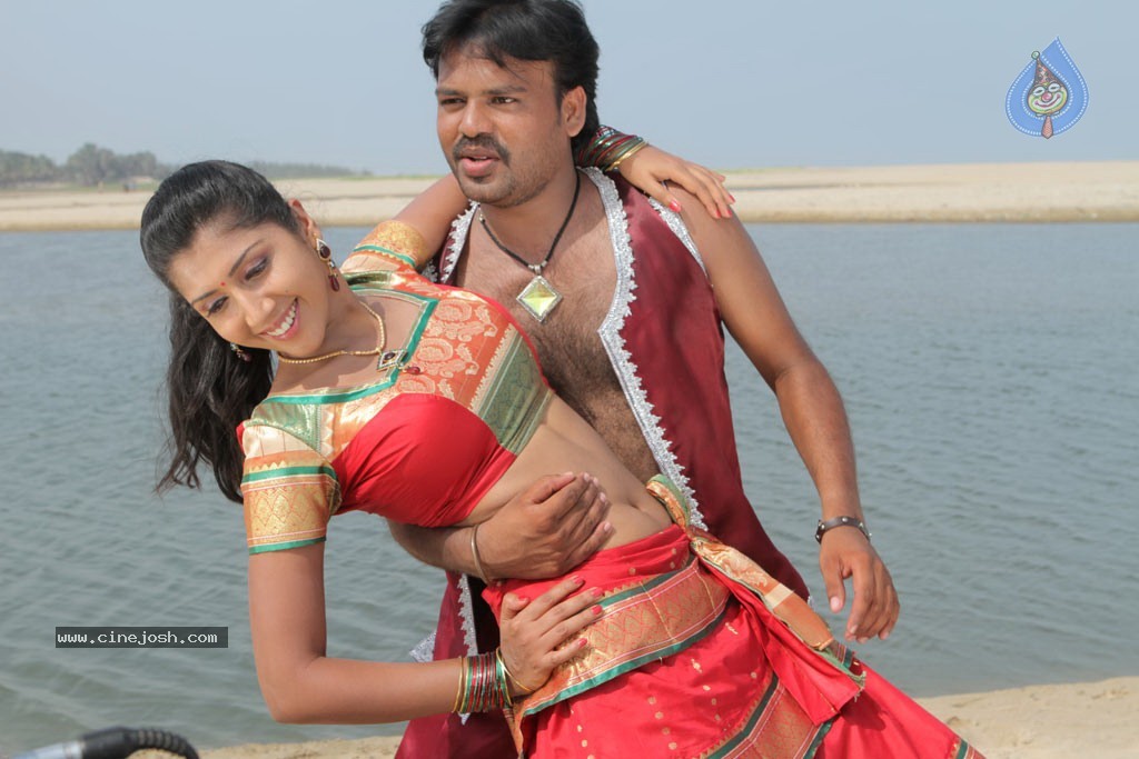 Kallapetty Tamil Movie Stills - 23 / 82 photos