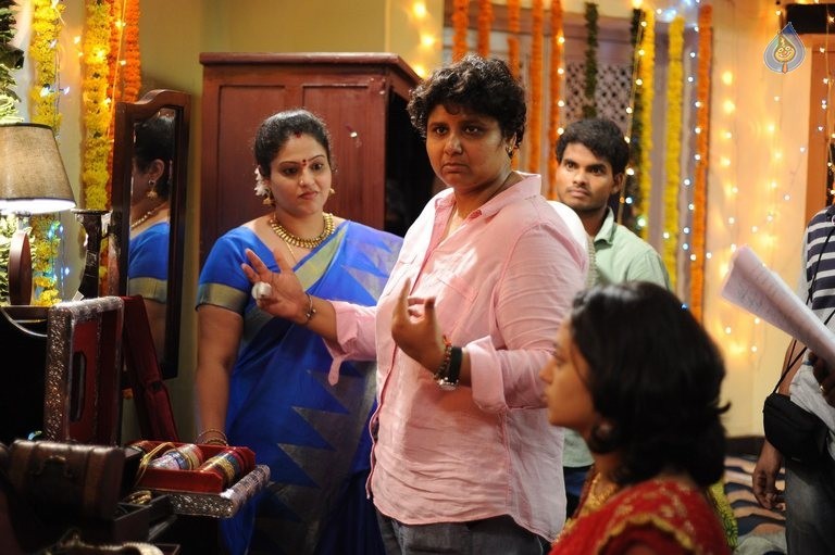 Kalyana Vaibhogame Movie Photos - 1 / 34 photos