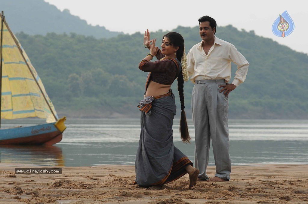 Kamalatho Naa Prayanam New Stills - 2 / 23 photos