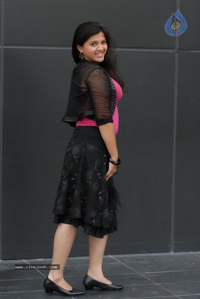 Kamban Kazhagam Tamil Movie Stills - 44 / 75 photos