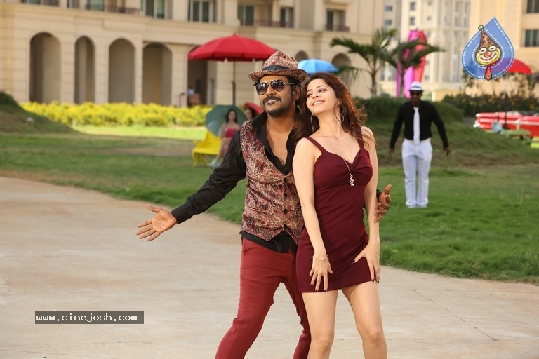 KANCHANA3  Movie Stills - 5 / 14 photos