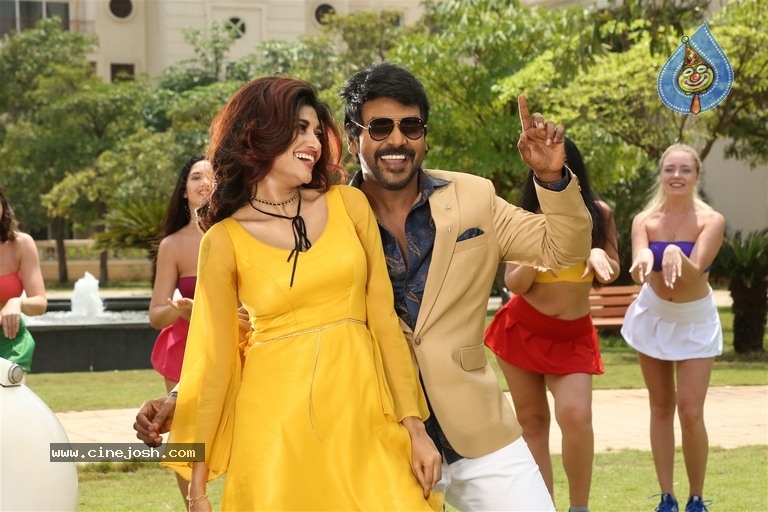 Kanchana 3 Movie Stills - 3 / 21 photos