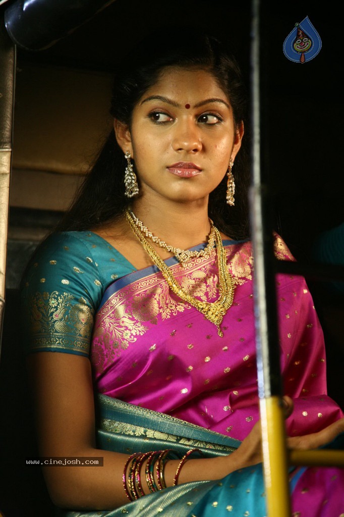 Kandathum Kanathathum Tamil Movie Stills - 26 / 60 photos