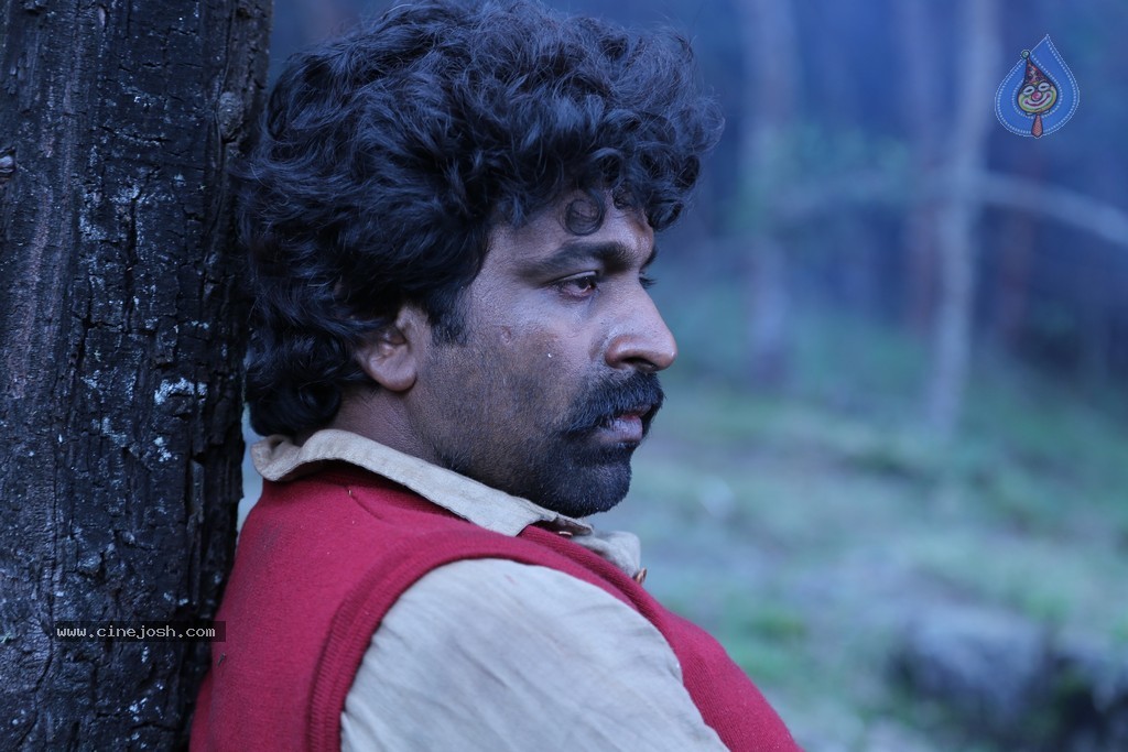 Kangaroo Tamil Movie New Stills - 24 / 26 photos