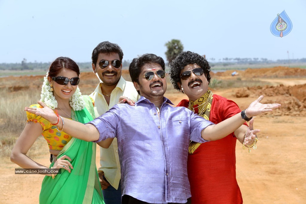 Kanniyum Kaaliyum Sema Kaadhal Tamil Movie Stills - 27 / 31 photos