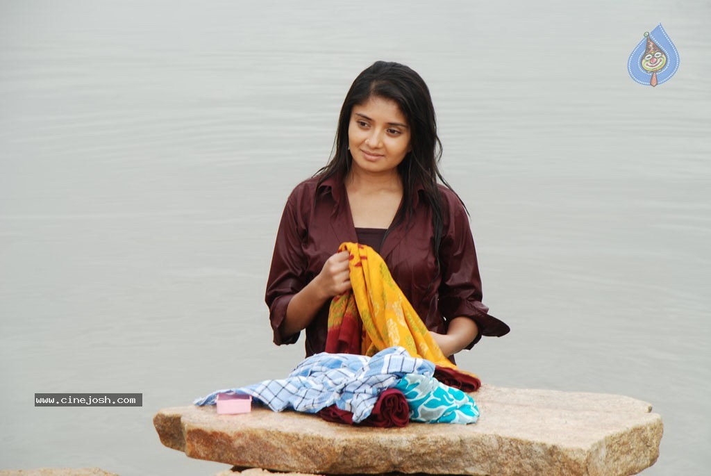 Kannukulle Tamil Movie Photos - 3 / 80 photos