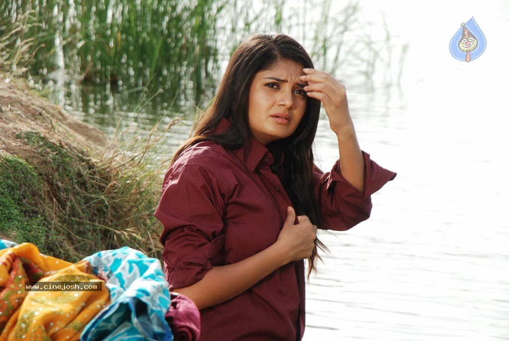 Kannukulle Tamil Movie Photos - 29 / 80 photos