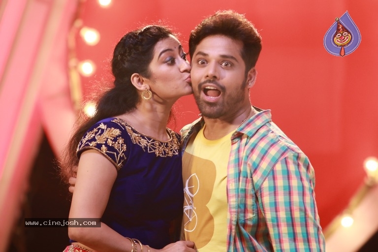 Kannullo Nee Roopame Movie Photos - 6 / 11 photos