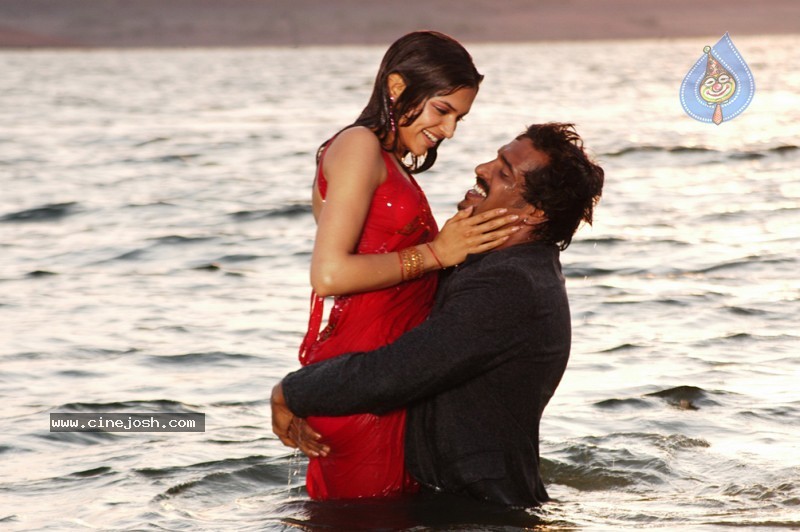 Kantri Mogudu Movie New Stills - 16 / 18 photos