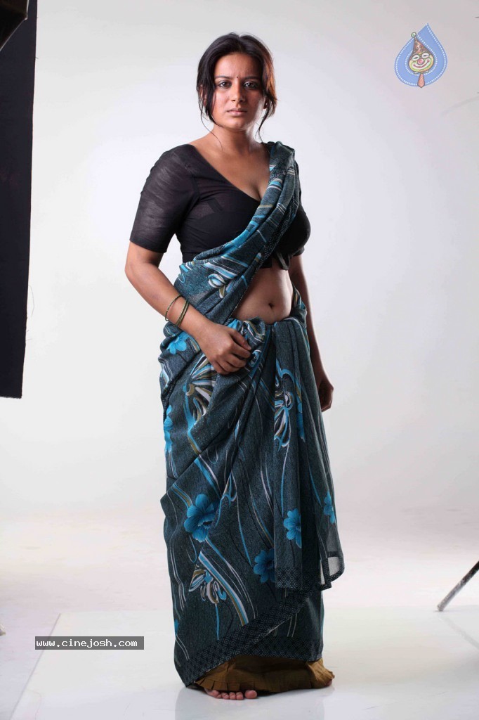 Karimedu Tamil Movie Hot Stills - 28 / 57 photos