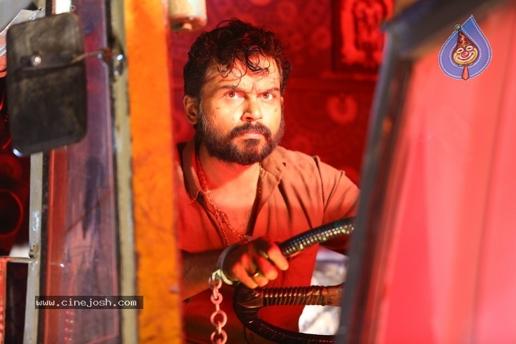 Karthi Kaithi Tamil Movie Stills - 1 / 9 photos