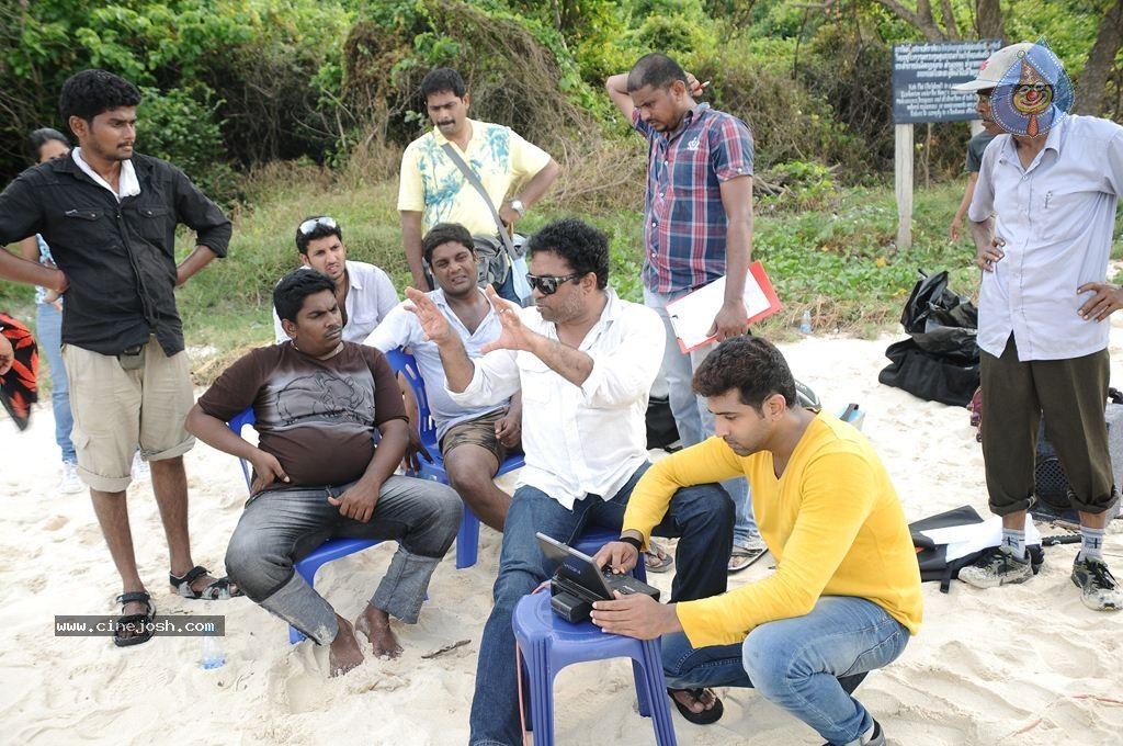Karthika's Vaa Tamil Movie Photos - 35 / 43 photos