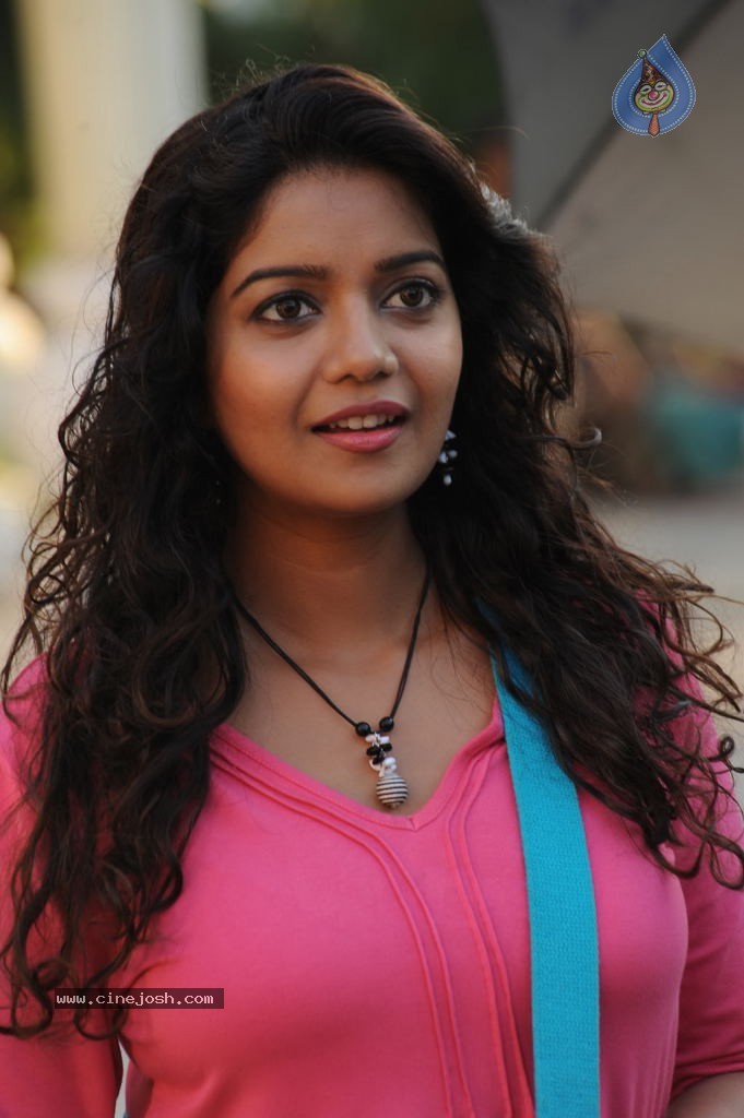 Karthikeyan Tamil Movie New Stills - 8 / 94 photos