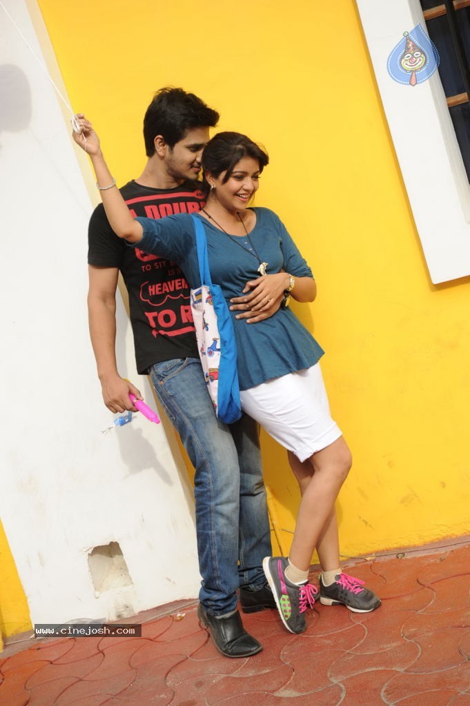 Karthikeyan Tamil Movie New Stills - 20 / 94 photos