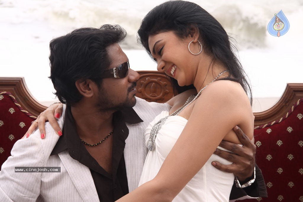 Kasethan Kadavulada Movie Stills - 37 / 49 photos