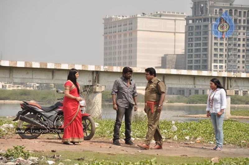 Kasi Kuppam Tamil Movie Stills - 46 / 55 photos