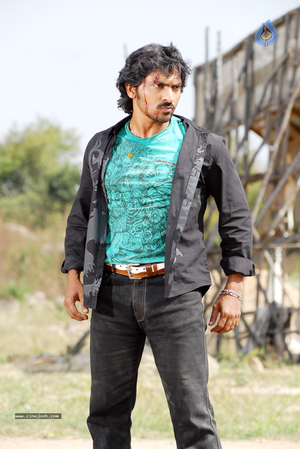 Kasko Movie - Vaibhav,Swetha Basu Stills - 10 / 59 photos