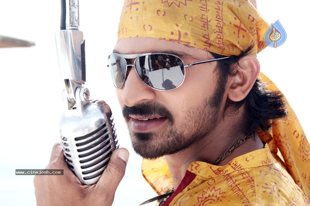Kasko Movie - Vaibhav,Swetha Basu Stills - 24 / 59 photos