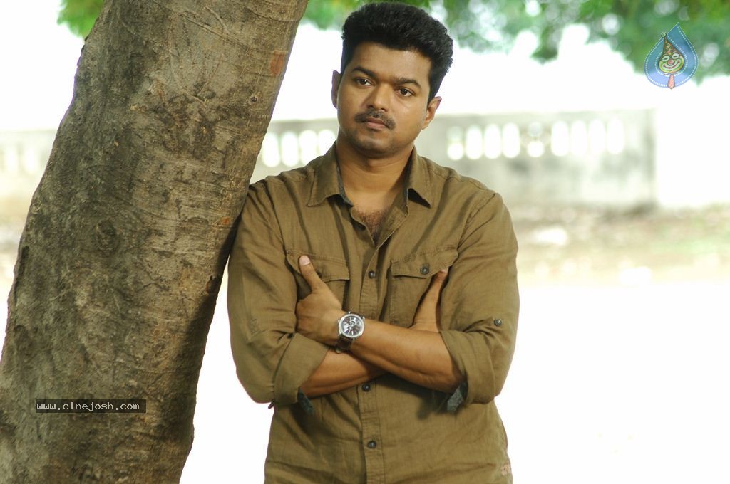 Kaththi Movie New Stills - 3 / 13 photos