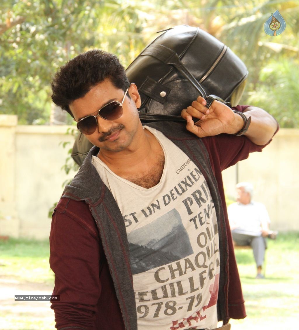 Kaththi Movie New Stills - 6 / 13 photos