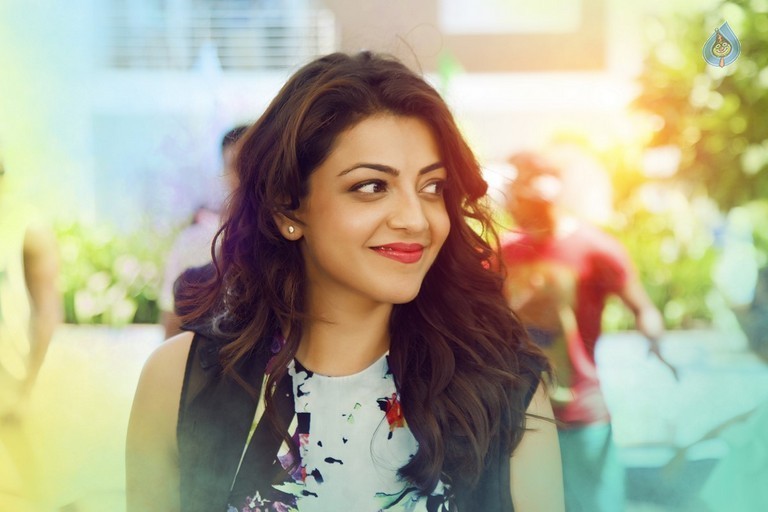 Kavalai Vendam Tamil Film Posters and Photos - 9 / 27 photos
