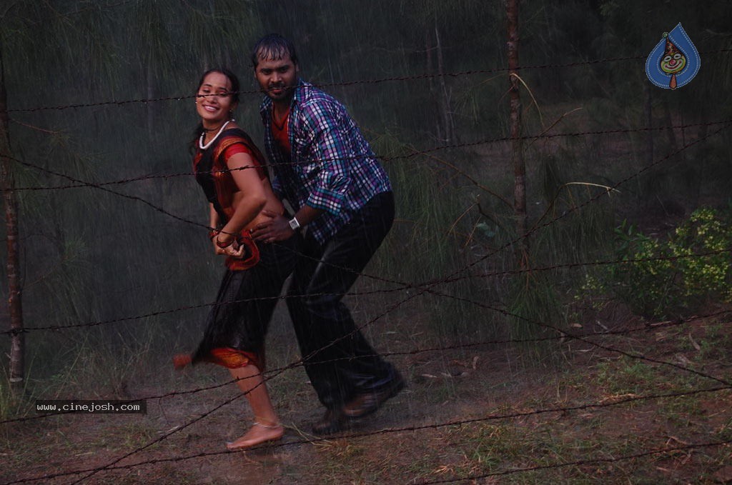 Kayavan Tamil Movie Hot Stills - 39 / 84 photos