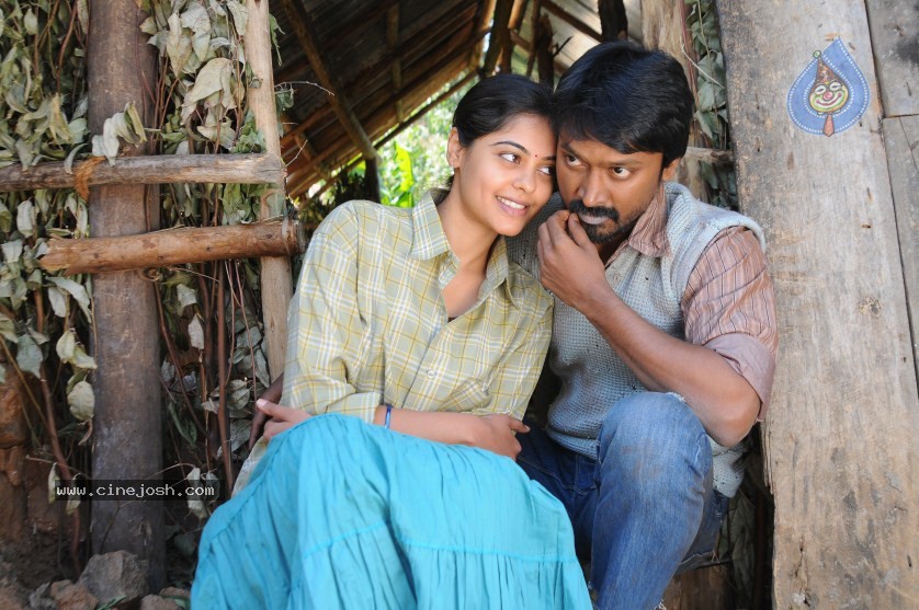 Kazhugu Tamil Movie New Stills - 1 / 13 photos