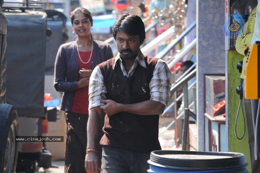 Kazhugu Tamil Movie New Stills - 3 / 13 photos