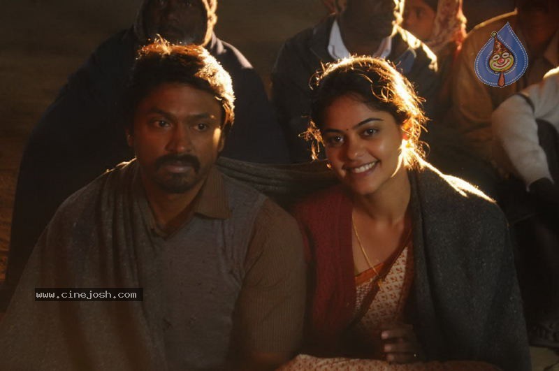 Kazhugu Tamil Movie Stills - 15 / 27 photos