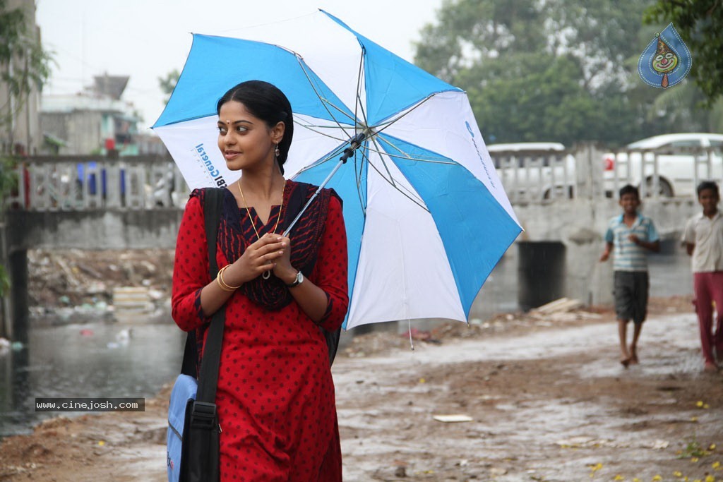 Kedi Billa Killadi Ranga Tamil Movie Photos - 23 / 102 photos