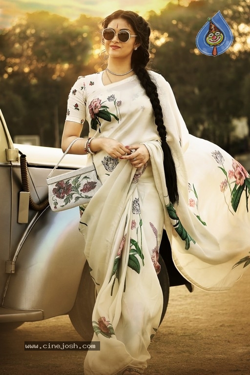 Keerthy Suresh Stills Mahanati Movie - 3 / 3 photos