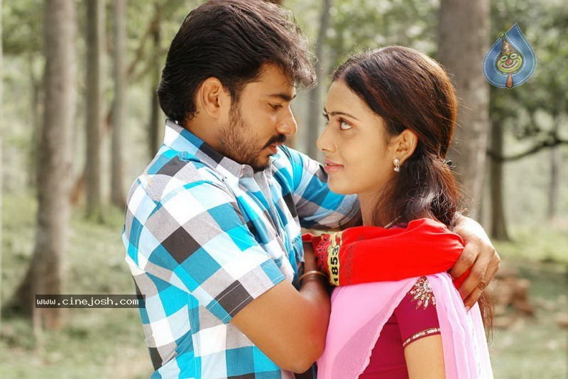 Keezha Theru Kicha Tamil Movie Stills - 6 / 36 photos