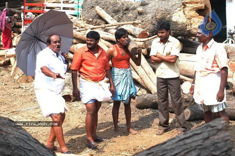 Keezha Theru Kicha Tamil Movie Stills - 20 / 36 photos
