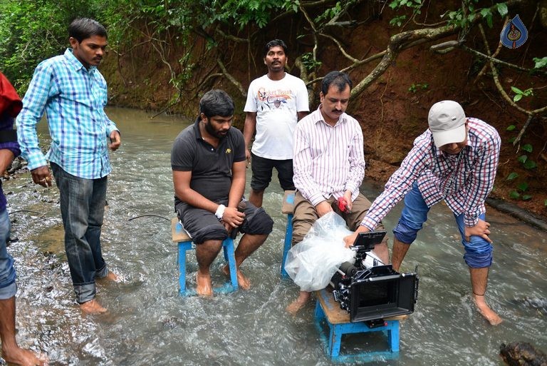 Ketugadu Movie New Photos - 24 / 42 photos