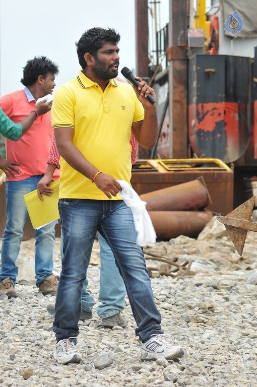 Ketugadu Movie New Photos - 29 / 42 photos