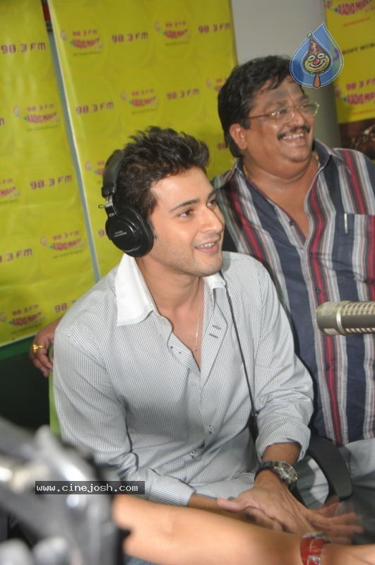 Khaleja Movie Audio Launch at Radio Mirchi - 8 / 66 photos