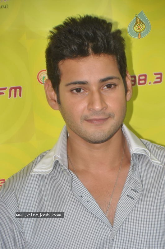 Khaleja Movie Audio Launch at Radio Mirchi - 23 / 66 photos