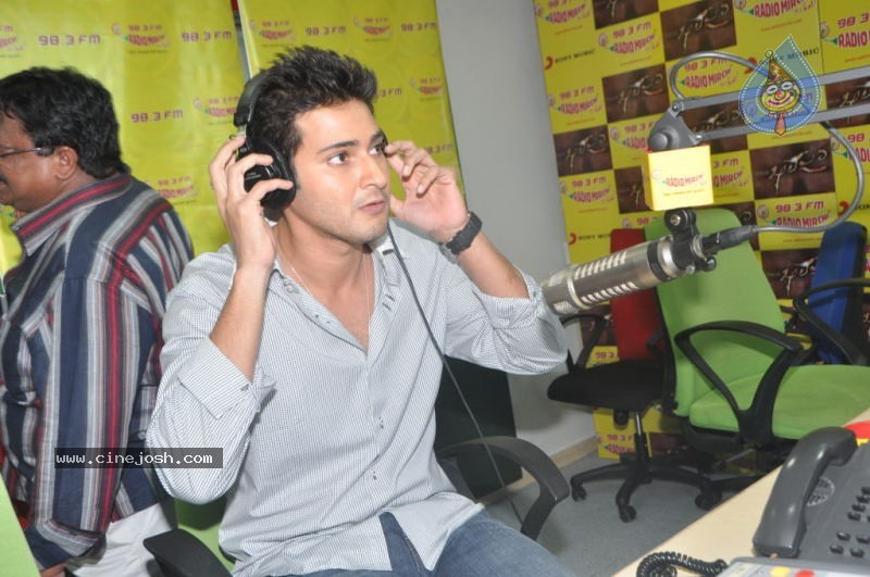 Khaleja Movie Audio Launch at Radio Mirchi - 36 / 66 photos