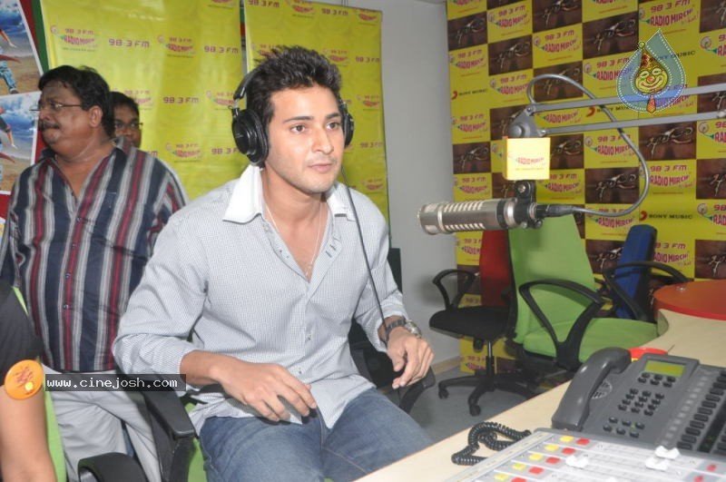 Khaleja Movie Audio Launch at Radio Mirchi - 46 / 66 photos