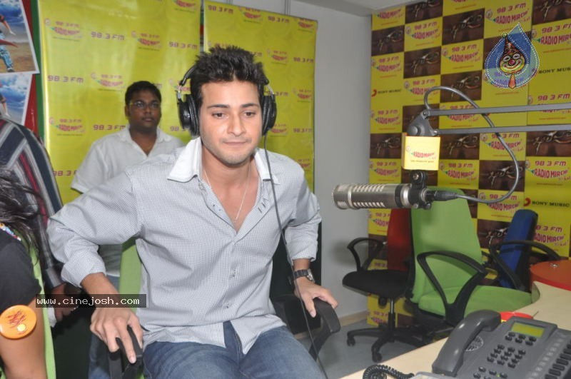 Khaleja Movie Audio Launch at Radio Mirchi - 53 / 66 photos