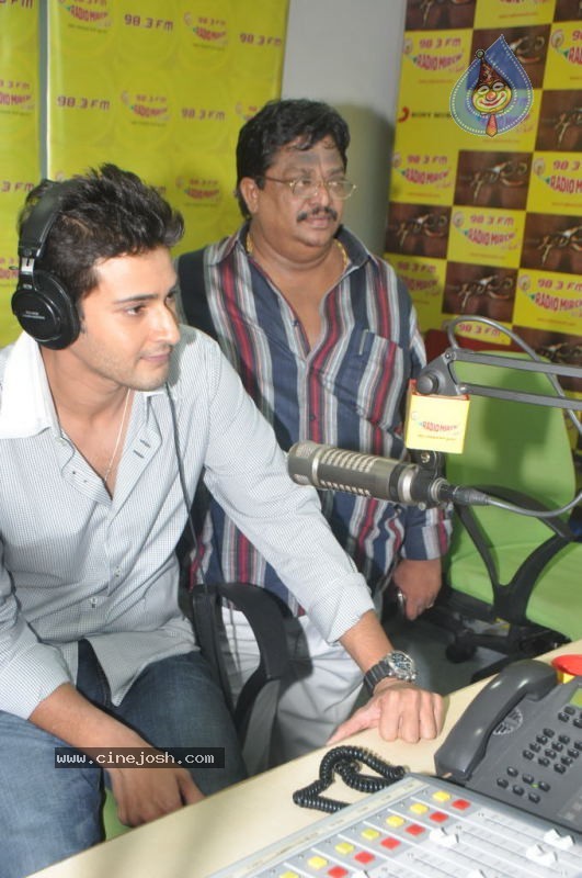 Khaleja Movie Audio Launch at Radio Mirchi - 60 / 66 photos