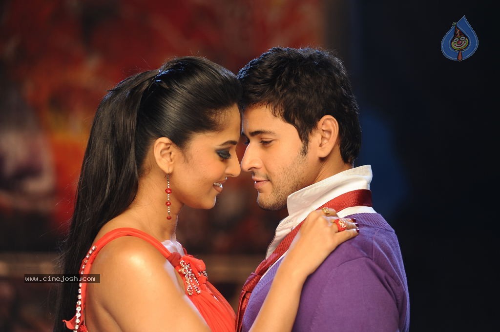 Khaleja Movie Gallery - 10 / 16 photos