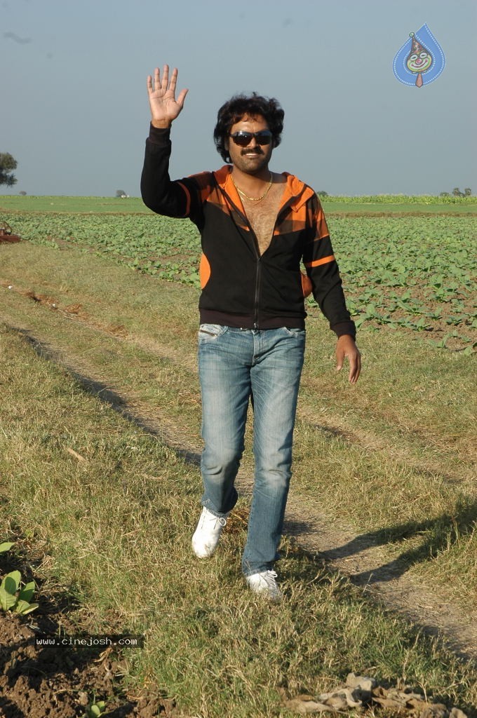 Kho Kho Movie Hot Stills - 32 / 46 photos