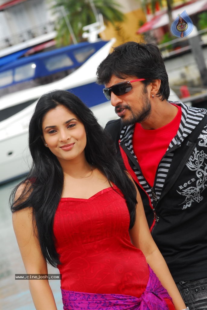 Kicha Movie New Stills - 30 / 63 photos