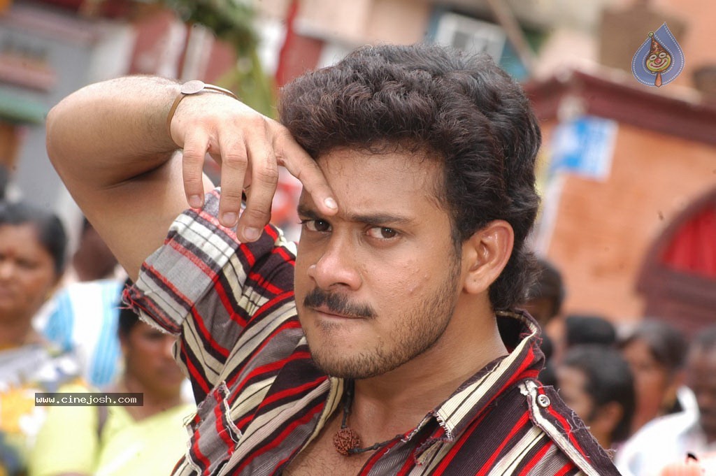 Killadi Tamil Movie New Stills - 6 / 42 photos