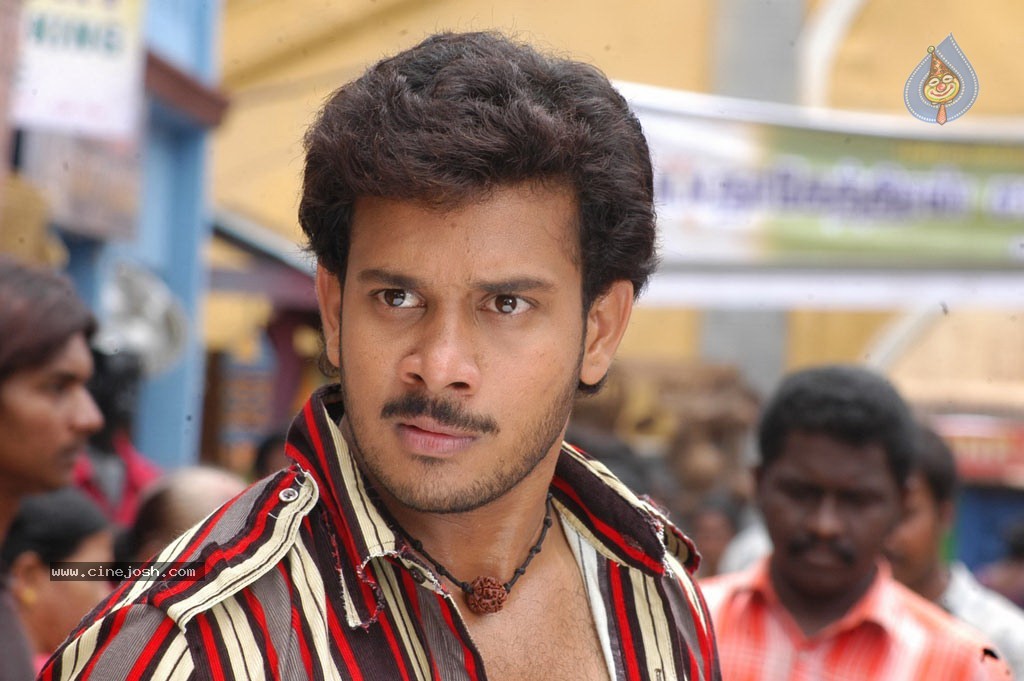 Killadi Tamil Movie New Stills - 35 / 42 photos
