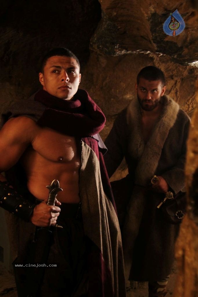 Kingdom of Gladiators Movie Stills - 7 / 8 photos